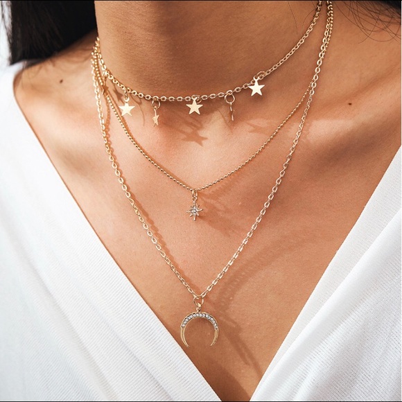 Meet your Posher, Christela - Picture 1 of 2